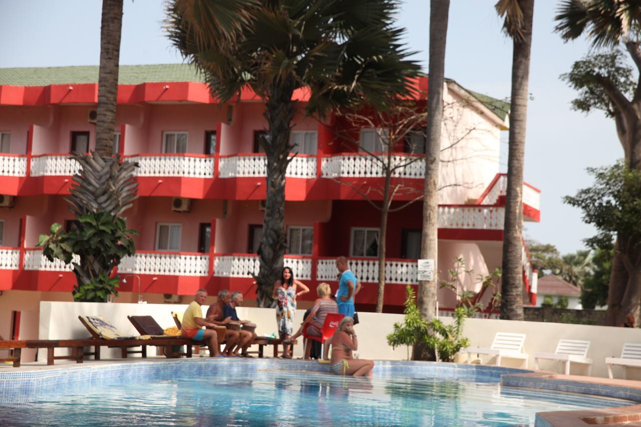 Golden Beach Hotel Serrekunda Exterior photo